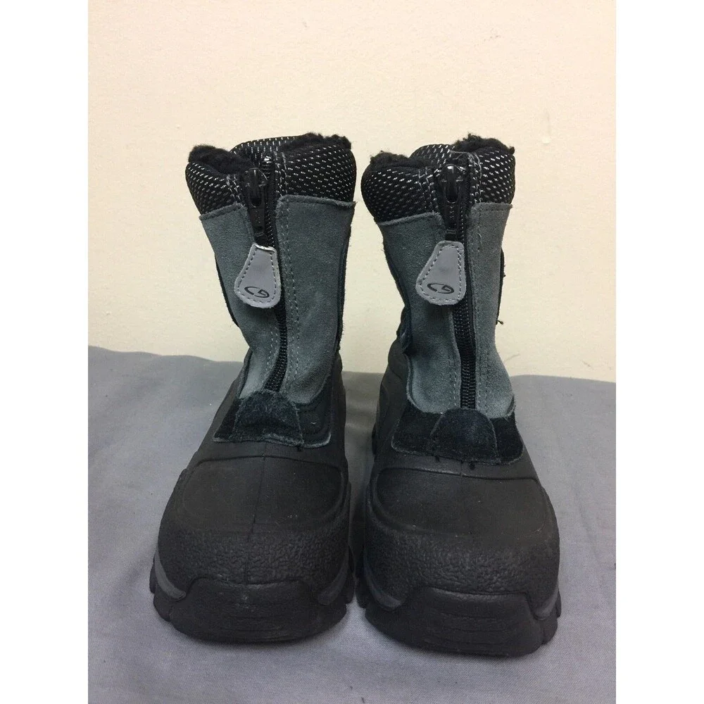 Target Boys Snow Boots Black And Gray  Suede Upper size 11